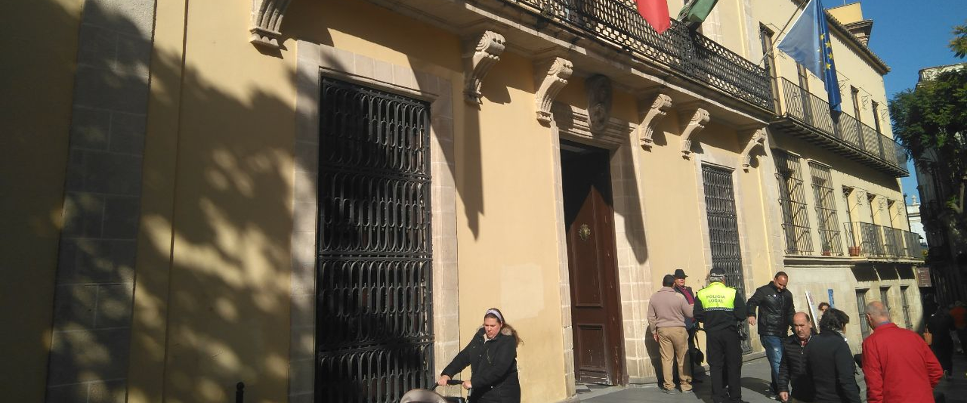 Con el Ayuntamiento como herramienta de la ciudadanía